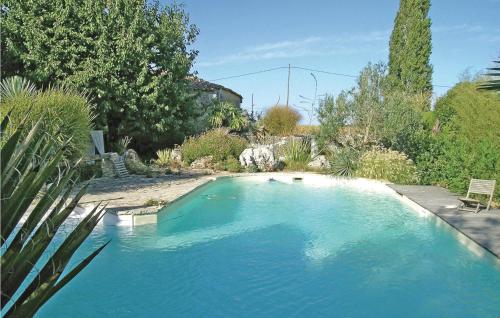 Stunning home in Rioux with 3 Bedrooms, WiFi and Private swimming pool Rioux france