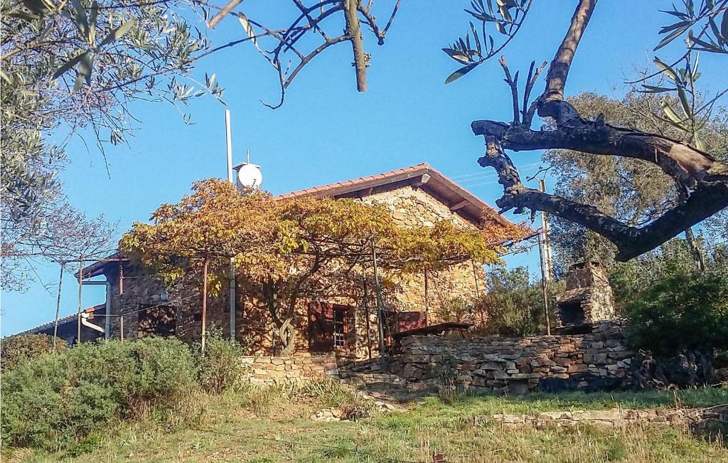 Maison de vacances Stunning home in Roquebrun with 2 Bedrooms and WiFi , 34460 Roquebrun