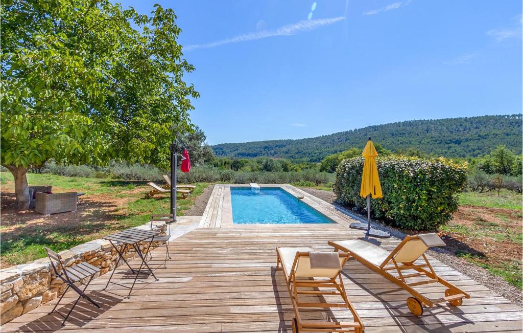 Maison de vacances Stunning home in Salernes with WiFi, 3 Bedrooms and Outdoor swimming pool , 83690 Salernes