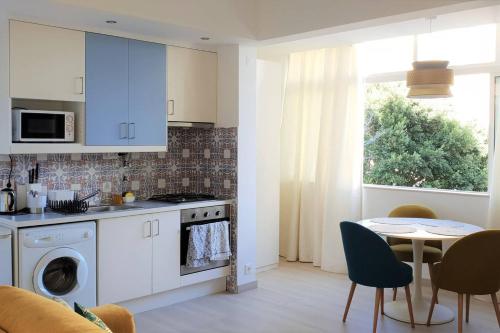 Appartement Stunning Newly Refurbished flat in Cascais 30 Rua Jorge Reinel RC A Cascais