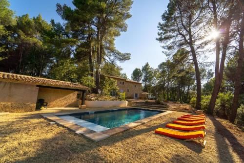 Stunning panoramic views in Roussillon Roussillon france