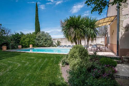Stunning property between Alpilles and Luberon Cavaillon france