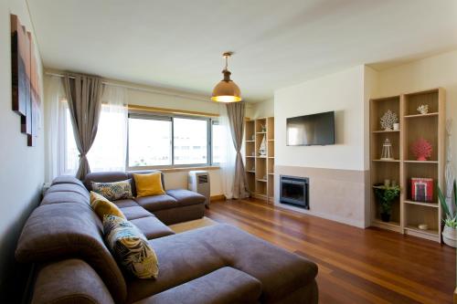 Appartements Stunning Sunny Flat - 2 min beach by Host Wise 105 Avenida da Republica Matosinhos