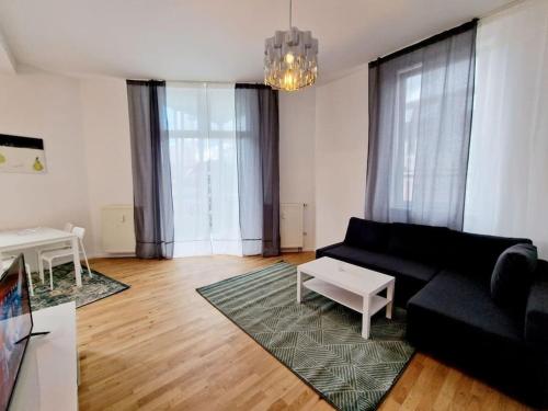 Appartement Stylish apartment in the heart of Berlin 42 11 Oranienburger Straße Berlin