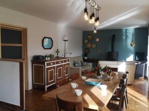 Maison de vacances Stylish Holiday Home in Morlaix with Private Garden  Saint-Martin-des-Champs
