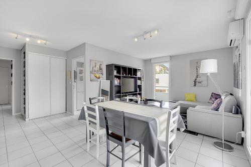 Appartement Sublime 64m avec 2 balcons pour 6pers à Toulouse 7 Rue François Magendie Toulouse