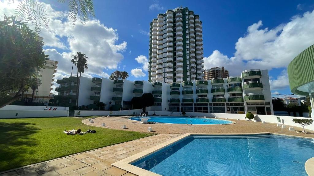Appartement Sublime Beach Residence Avenida das Comunidades Lusíadas, Torre Verde 3 Castelos, Apt 224, 8500-801 Portimão