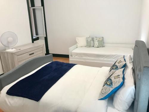 Appartement Sublime Gray Bedroom Rua Morais Soares 56 Primeiro Direito Lisbonne