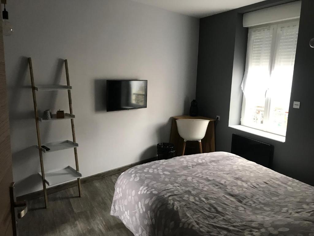 Appartement Suite 1 Cosy 4 Rue de Donzy, 58200 Cosne-Cours-sur-Loire