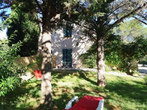 Maison d'hôtes Suite avec jardin entre Aix en Provence, Luberon et Verdon 399 Chemin des Gardes Peyrolles-en-Provence