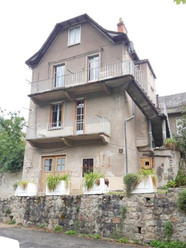 Appartements Suite avec vue panoramique sur la Truyère 1 Passage du Moulin Entraygues-sur-Truyère