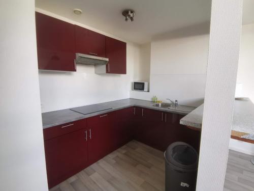 Appartement Suite du Crypto - vue imprenable sur la place du Forum 17 Rue Nanteuil Reims