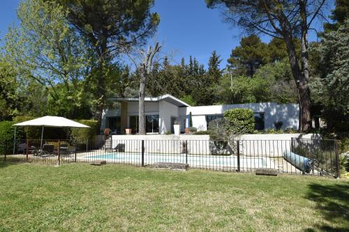 suite indépendante au calme avec piscine Aix-en-Provence france