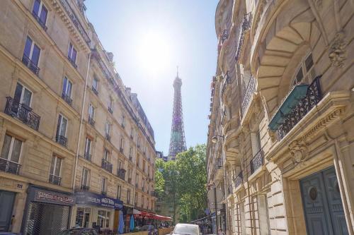 SUITE RAPHAEL Tour Eiffel Paris france