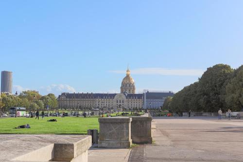 Appartement SUITE RAPHAEL Tour Eiffel 15 Rue de Monttessuy Paris