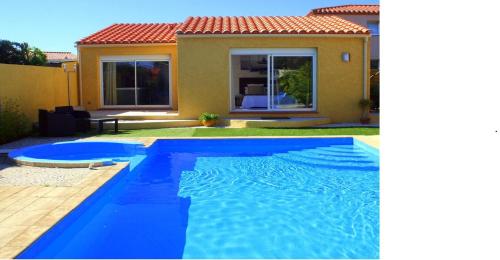Maison d'hôtes SUITE SPA PRIVATIF 66 Nord de Perpignan Cami de la Vinyas Pia