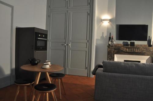 Appartement Suite Voltaire 44 Rue Voltaire Carcassonne
