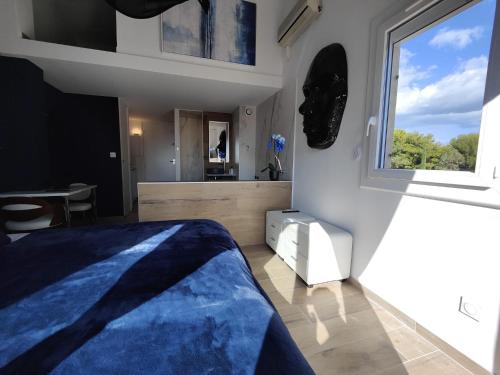 Suites JM - Les Pins Marines - Jacuzzi & Vue Mer Bandol france