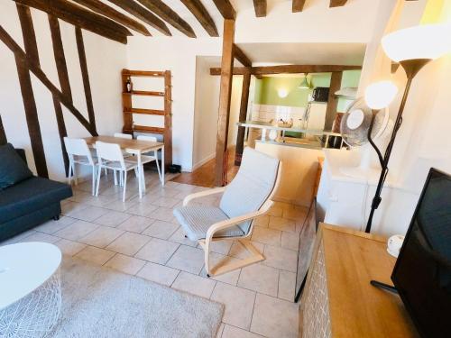 Appartement Suites Rive Gauche - FONTAINEBLEAU RUE GRANDE - Chez Alexis 4 Ruelle Saint-Claude Fontainebleau