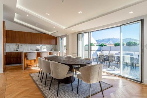 Sumptuous renovated Penthouse - Behind Croisette Cannes france