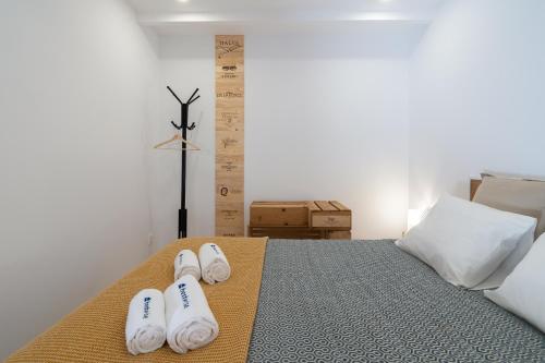 Sunny Bright Duplexes & Pool by Host Wise Vila Nova de Gaia portugal