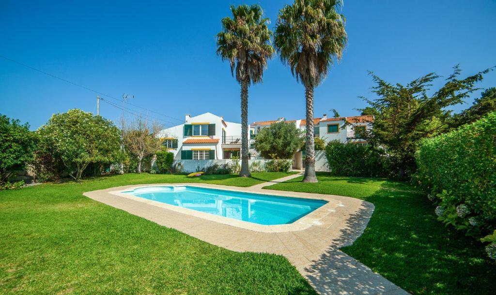 Maison de vacances Sunny Meco House -4 bedroom house with pool Rua Praia do Moinho de Baixo 115ª e 115, 2970-800 Sesimbra