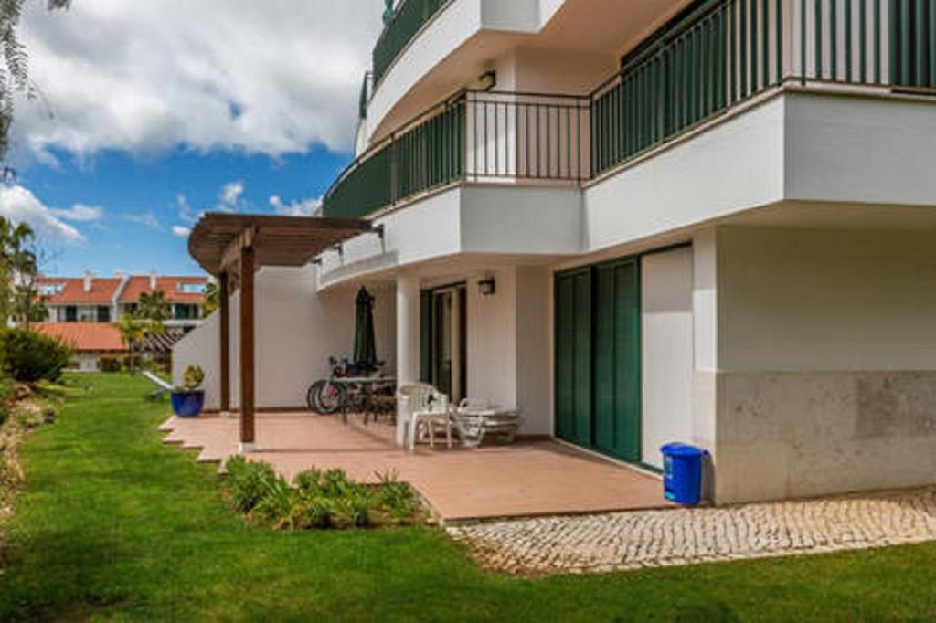 Appartement Sunny Sanctuary Rua A 19 Quarteira,  Portugal 450, Vila Sol Village, Complex B16, 8125-307 Quarteira