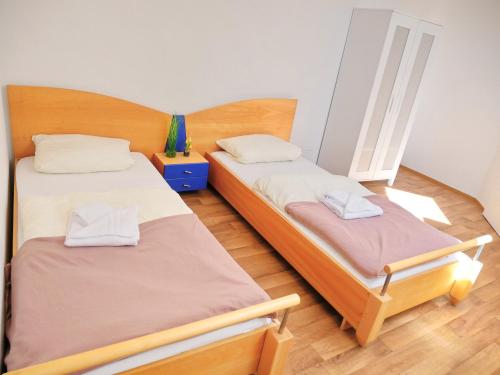 Appartement SUNNYHOME Monteurwohnungen und Apartments in Schwandorf 5A Rothlindenstraße 2.OG rechts Schwandorf in Bayern
