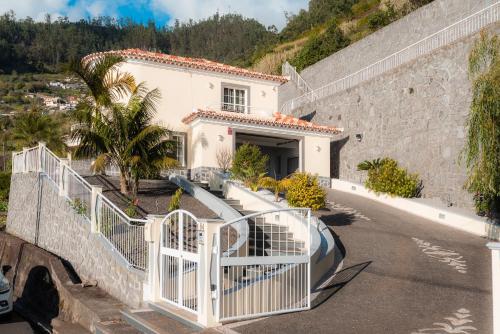 Sunnyside Villa Arco da Calheta portugal