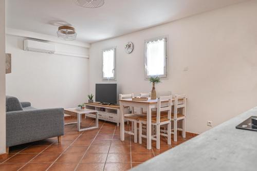 Appartement Super studio climatisé 15 Rue Amiral Roustan La Ciotat