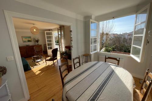 Superb apartment full of charm with terrace 2ch 5min from the lighthouse Biarritz france