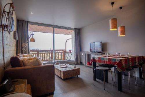 Superb apartment with balcony - Alpe d'Huez - Welkeys Huez france