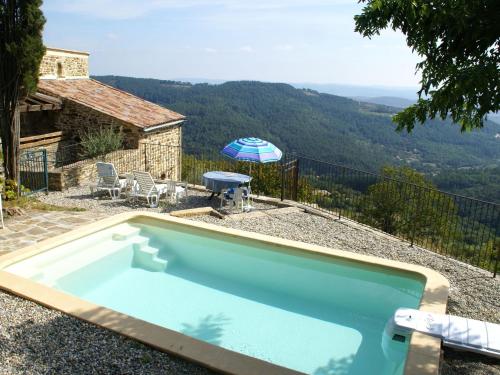 Superb holiday home in Chassiers with private pool Rocher france