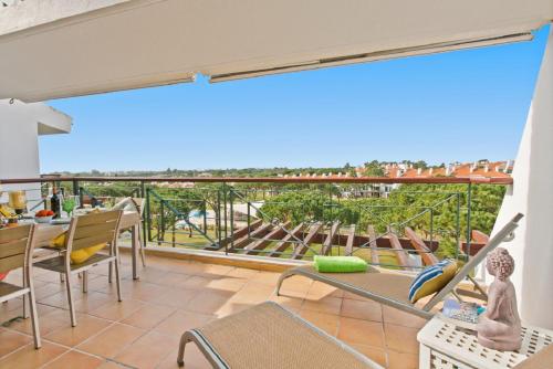 Superb, relaxing and tranquil 3 bed Apartment in Central Algarve Vilamoura portugal