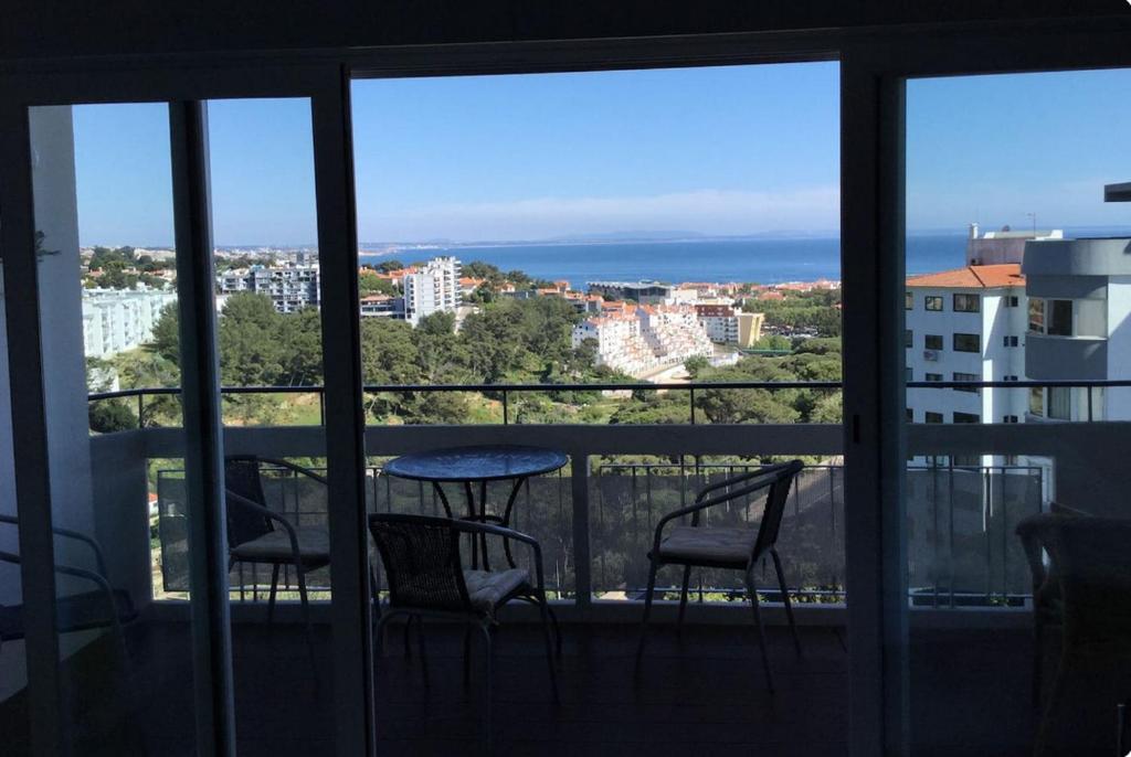 Appartement Superb view over Cascais and the Ocean, with wonderful balcony 110 Avenida Comunidades Europeias 9ºA, 2750-659 Cascais