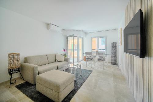 Appartement Superbe 2 pieces contemporain centre ville A1B119 de la Bergerie, 10 Cannes