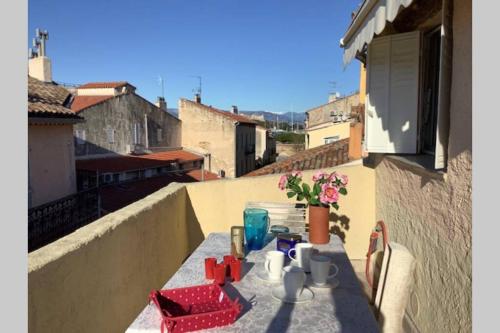 Appartement SUPERBE 3 PIECES DANS LE COEUR VIEILLE VILLE 6 Rue Thuret Antibes