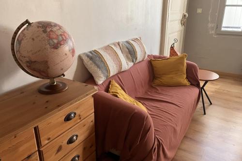 Appartement SUPERBE 90m avec WIFI situé à AVIGNON! 3 Rue Roquille Avignon