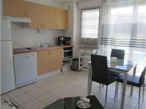 Appartement SUPERBE APPART AVEC JARDIN ET PISCINE 10 Avenue Pringle Cambo-les-Bains