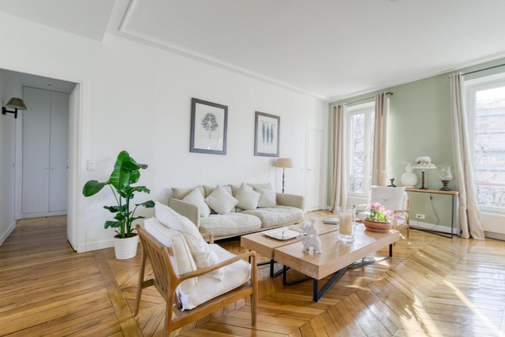 Appartement Superbe appart de 129m2, 3 ch-Neuilly 2 min Paris 4 Avenue Sainte-Foy, 92200 Neuilly-sur-Seine