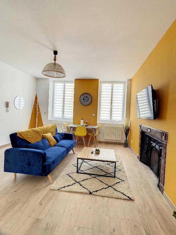 Appartement SUPERBE APPART LUMINEUX CENTRE VILLE COSY 4PERS WiFi 12 Rue des Anglaises, 59400 Cambrai