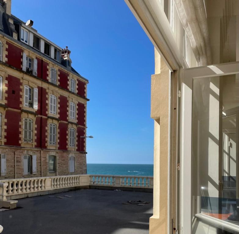 Appartement Superbe appartement au bord de l'océan 2 Rue Monhau, 64200 Biarritz