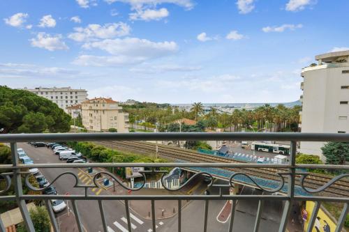 Appartement Superbe appartement avec balcon et belle vue sur la mer - Cannes - Welkeys 2 Avenue de Madrid Cannes