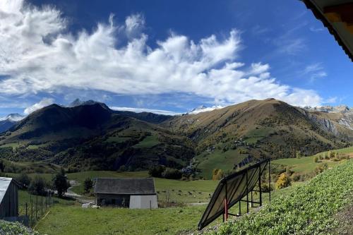 Superbe appartement avec vue panoramique La Chal france