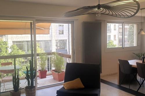 Appartement Superbe appartement centre ville avenue Victor Hugo, parking gratuit 10 av Victor Hugo Rodez