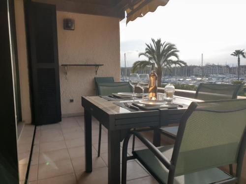 Superbe appartement vue plage de Port-Grimaud Cogolin france