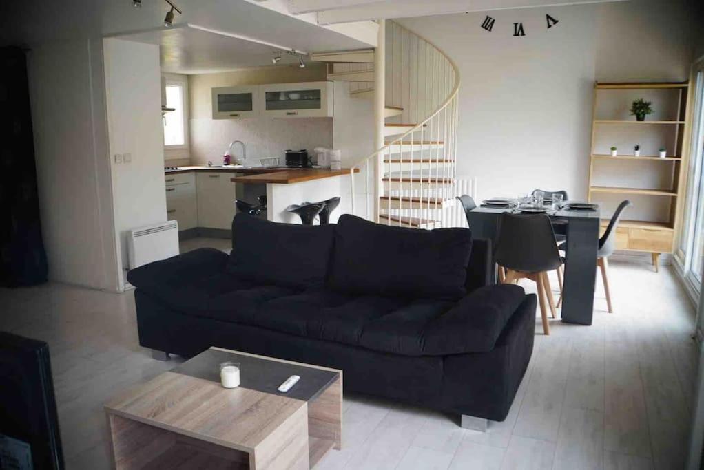 Appartement Superbe duplex de 64m2 - T2 proche Paris-Saclay 24 Avenue des Cévennes, 91940 Les Ulis