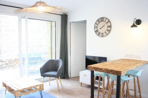 Maison de vacances Superbe Maison 4 personnes entre le port et le centre, COUR PRIVATIVE, WiFi & Netflix gratuits 80 Rue du Légué Saint-Brieuc