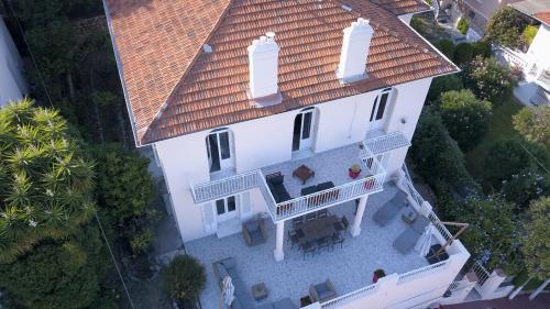 SUPERBE MAISON 6 ch, 4 sdb, terrasses et billard Cannes france