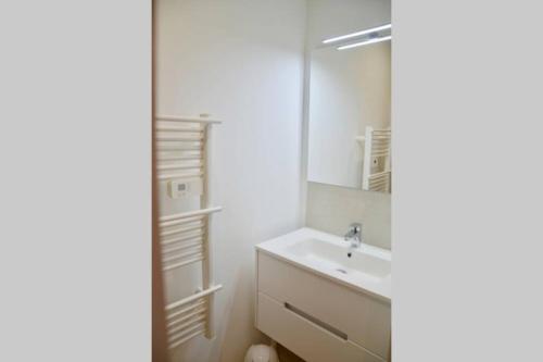 Appartement Superbe studio idéalement situé ! 7 Rue Marcel Vignaud Avoine